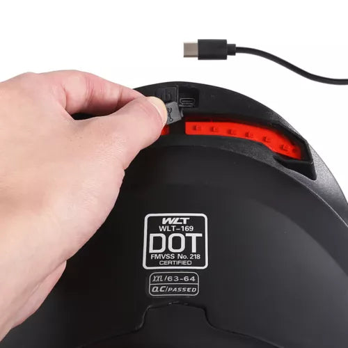 Casco Abatible Para Motociclista Con Luz Led Doble Mica Negro
